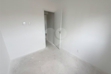 Apartamento à venda com 3 quartos, sendo 1 suíte, em Vila Caminho do Mar, São Bernardo do Campo, SP
