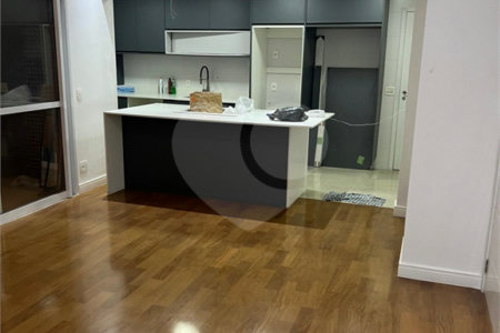 Apartamento à venda com 3 quartos, sendo 1 suíte, no Centro, São Bernardo do Campo, SP