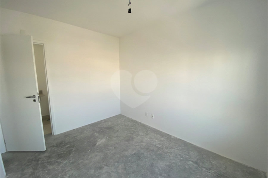 Apartamento à venda com 2 quartos, sendo 1 suíte,  em Santana, São Paulo, SP