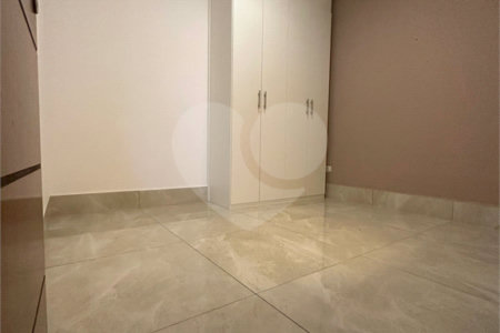 Casa à venda com 3 quartos, sendo 1 suíte,  no condomínio Horto Florestal Villagio, Sorocaba - SP