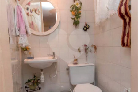 Sobrado à venda com 3 quartos, sendo 1 suíte,  em Chácara Santo Antônio (zona Sul), São Paulo, SP