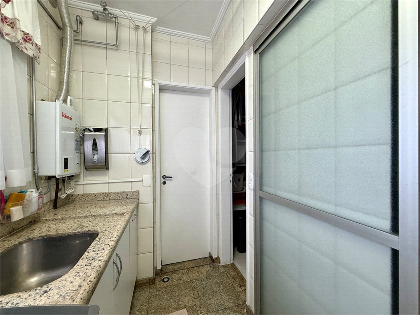 Apartamento à venda com 3 suítes em Campo Belo, São Paulo, SP
