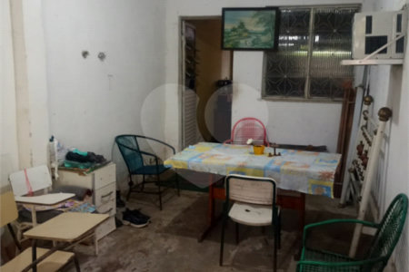 Casa à venda com 4 quartos em Campo Grande, Rio de Janeiro, RJ