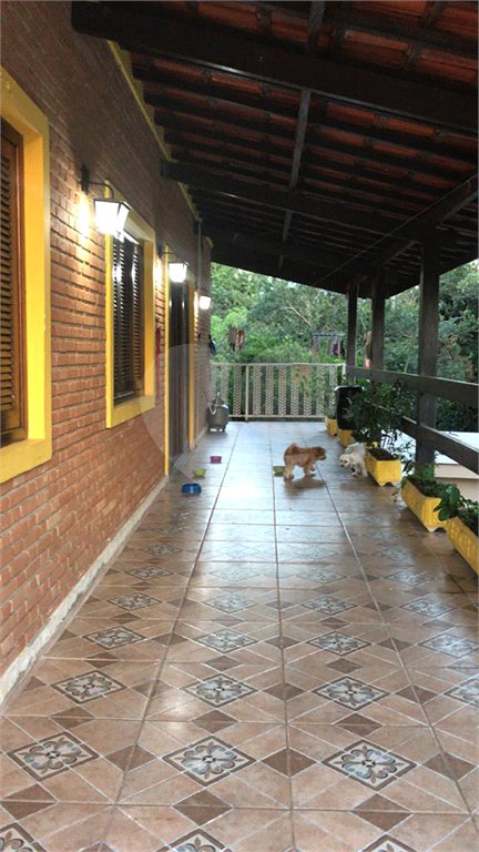 Chácara à venda com 3 quartos, sendo 1 suíte,  em Jardim Estância Brasil, Atibaia, SP