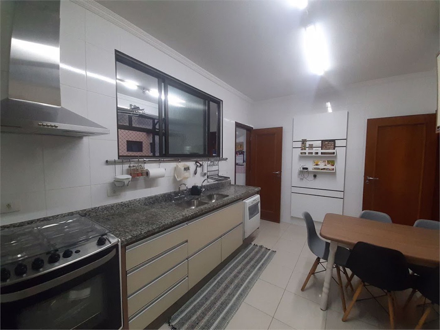 Apartamento Residencial à venda, Embaré, Santos - AP0858.