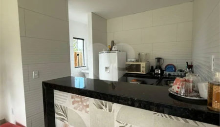 Casa em condomínio à venda com 3 quartos, sendo 1 suíte,  em Rasa, Armação dos Búzios, RJ