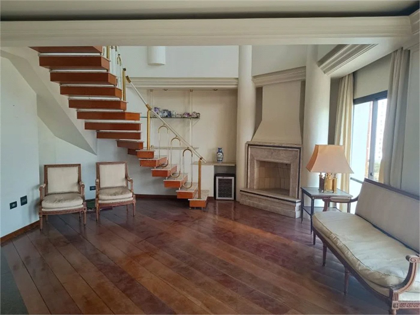 Apartamento à venda com 3 suítes em Vila Suzana, São Paulo, SP