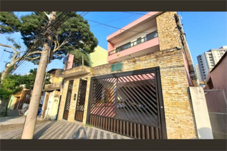 Apartamento à venda com 3 quartos, sendo 1 suíte, em Vila Assunção, Santo André, SP