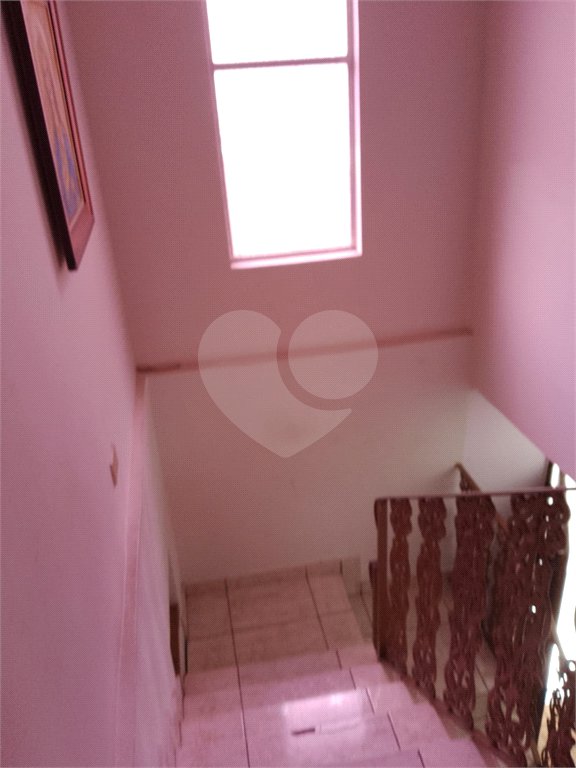 Sobrado à venda com 4 quartos, sendo 1 suíte, em Jardim Marisa, São Paulo, SP