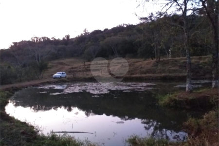 Sítio à venda com 2 quartos no Centro, Descalvado, SP