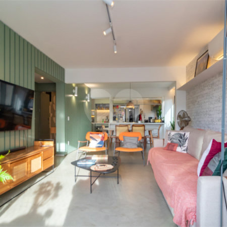 Apartamento à venda com 3 quartos, sendo 1 suíte, em Moema, São Paulo, SP