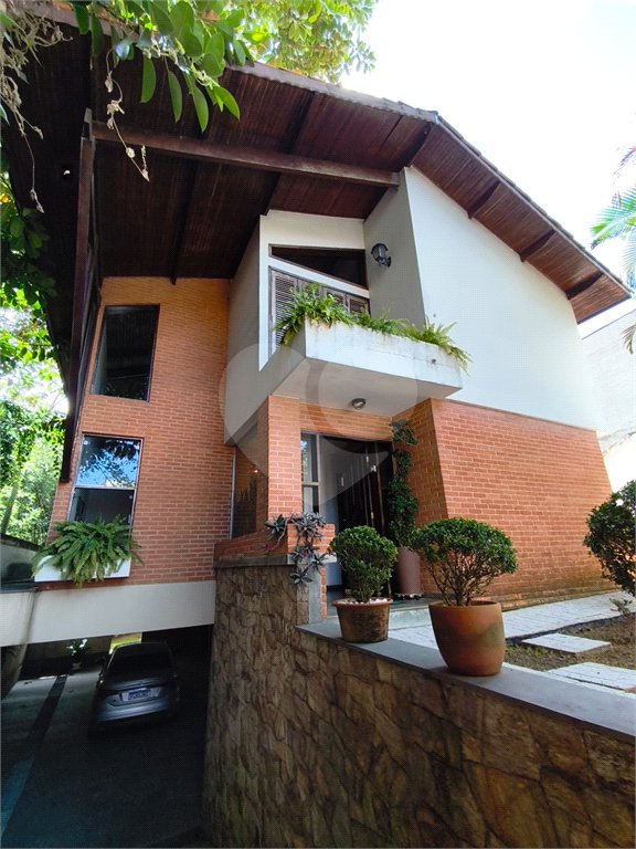 Sobrado à venda com 4 suítes em Barro Branco (zona Norte), São Paulo, SP