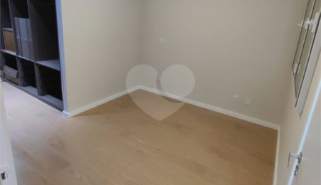 Apartamento à venda com 3 quartos, sendo 2 suítes,  em Jardim Arpoador, São Paulo, SP