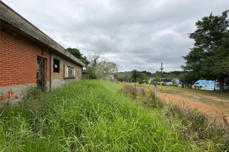 Área de Terra à venda ou para alugar com 2 quartos em Chácaras Reunidas Guaio, Suzano, SP