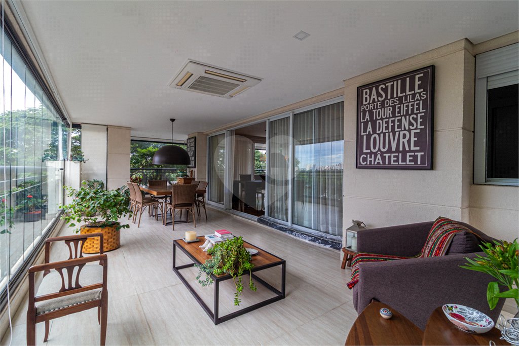 Apartamento à venda com 4 suítes em Alto da Boa Vista, São Paulo, SP
