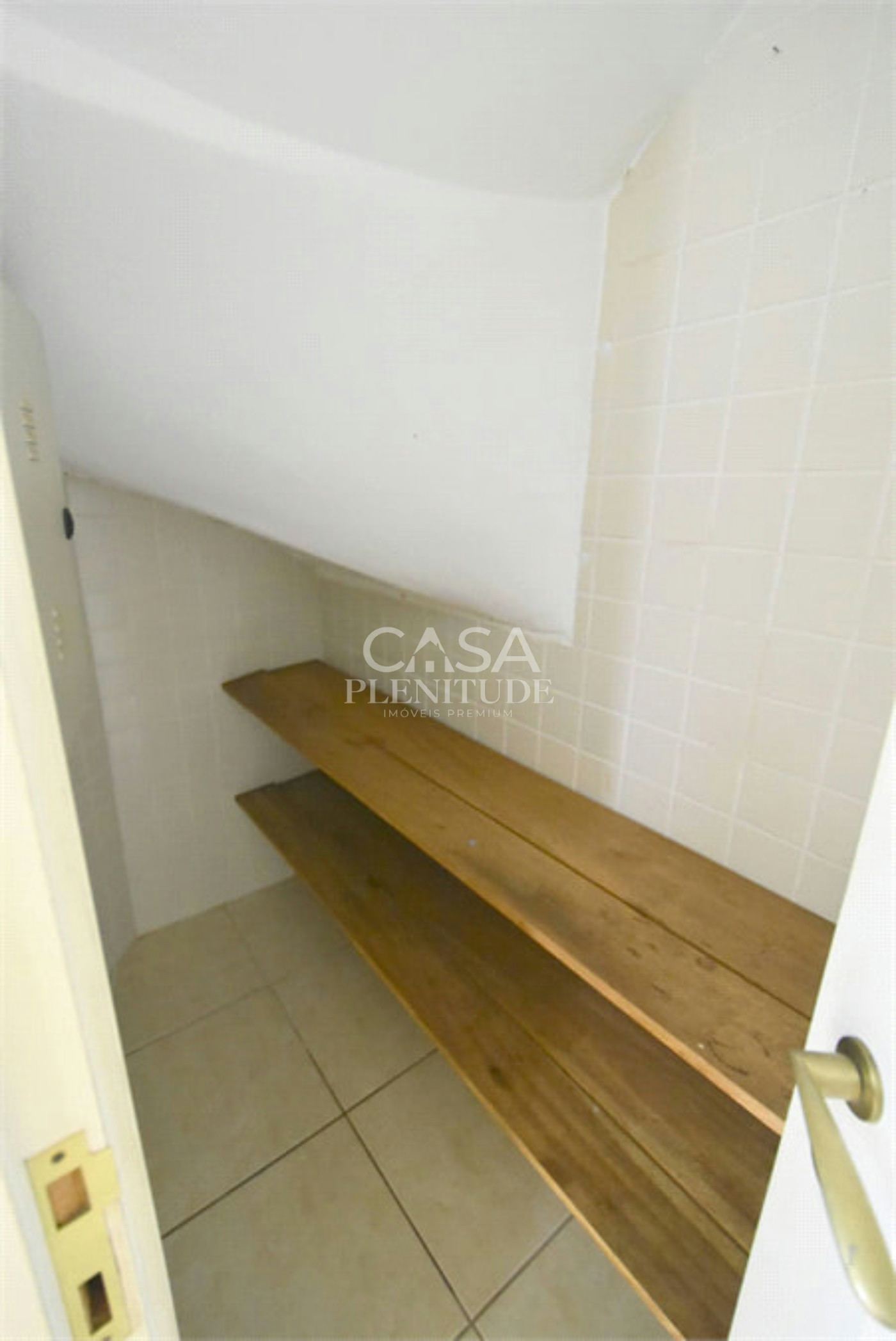 Sobrado à venda com 3 quartos, sendo 1 suíte, em Jardim Pagliato, Sorocaba, SP