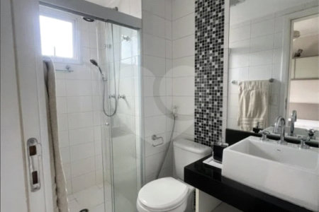 APARTAMENTO NA MOOCA LUXO - PORTEIRA FECHADA - 3 QUARTOS - 4 VAGAS ACEITA PERMUTA