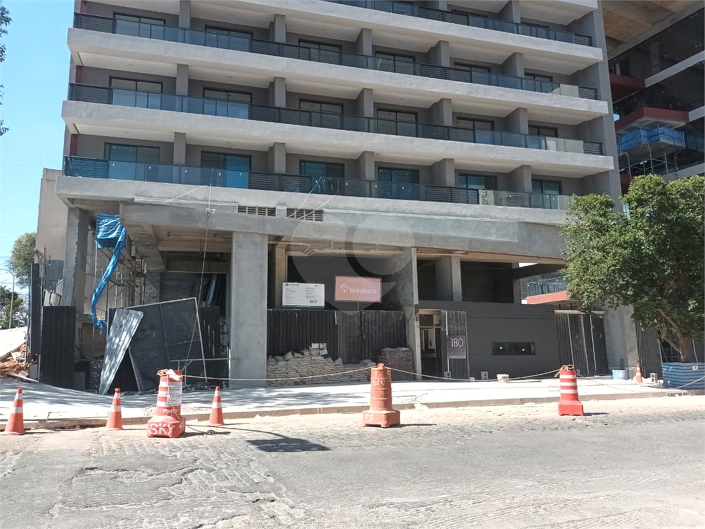 Apartamento à venda com 1 quarto em Pinheiros, São Paulo, SP