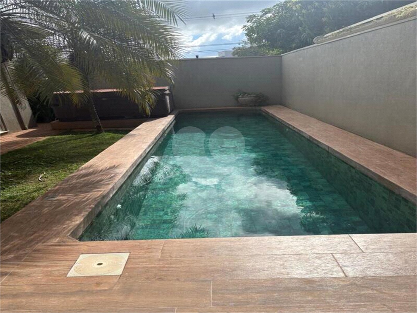 Casa à venda com 3 suítes no condomínio Jardim Reserva Bom Viver de Indaiatuba, Indaiatuba - SP