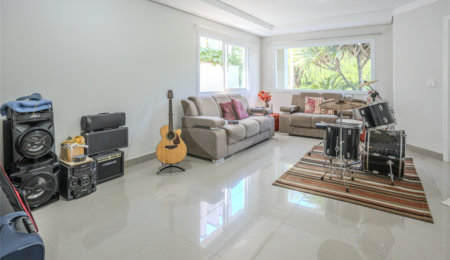 Casa à venda com 3 suítes no condomínio Reserva dos Vinhedos, Louveira - SP