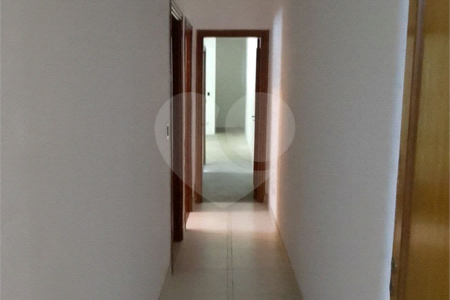 Casa à venda com 2 quartos, sendo 1 suíte, em Parada Inglesa, São Paulo, SP