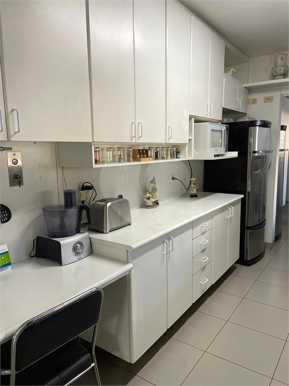 Apartamento à venda com 3 suítes em Brooklin Paulista, São Paulo, SP
