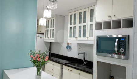 Apartamento à venda com 3 quartos, sendo 1 suíte,  em Jardim Monte Kemel, São Paulo, SP