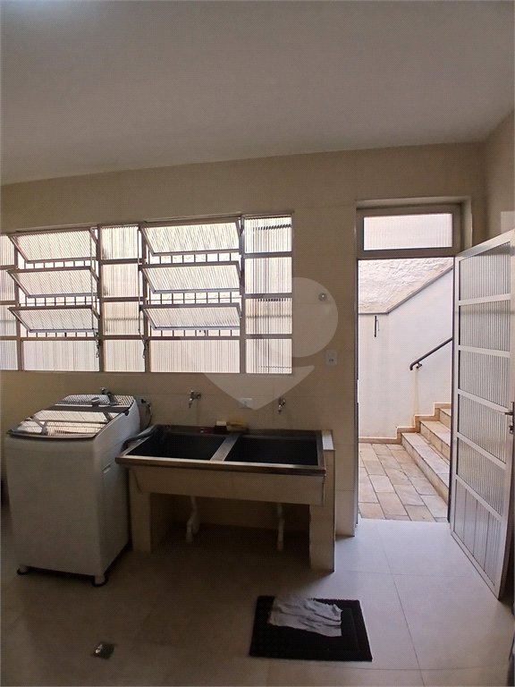 Sobrado à venda com 4 quartos, sendo 2 suítes, em Jardim Leonor, São Paulo, SP