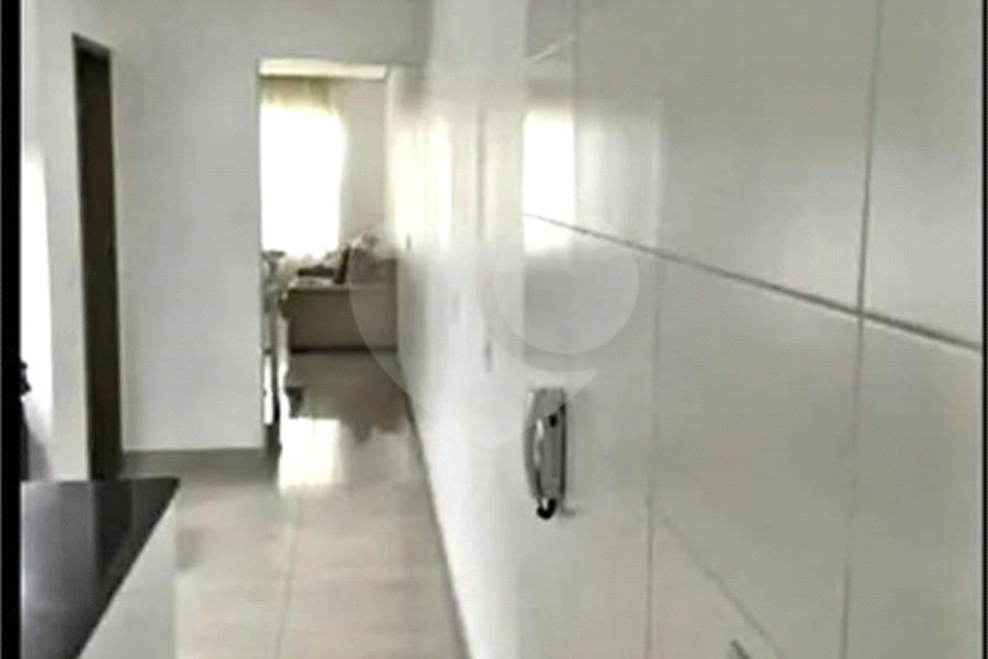 Sobrado à venda com 3 quartos, sendo 1 suíte,  em Jardim Guairaca, São Paulo, SP