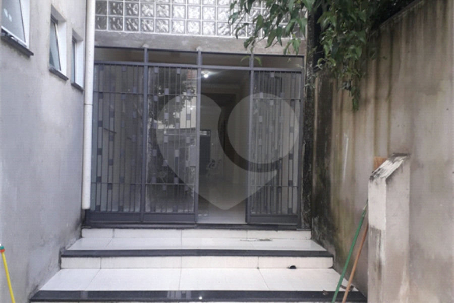 Sobrado para alugar com 5 quartos, sendo 1 suíte, em Santana, São Paulo, SP
