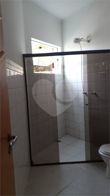 Casa à venda com 3 quartos, sendo 1 suíte, no condomínio Zuleika Jabour, Salto - SP