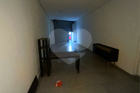 Prédio à venda no Centro, Poá, SP