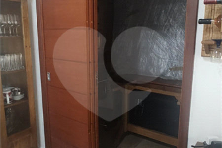 Chácara à venda com 3 quartos, sendo 1 suíte,  no Centro, Nazaré Paulista, SP