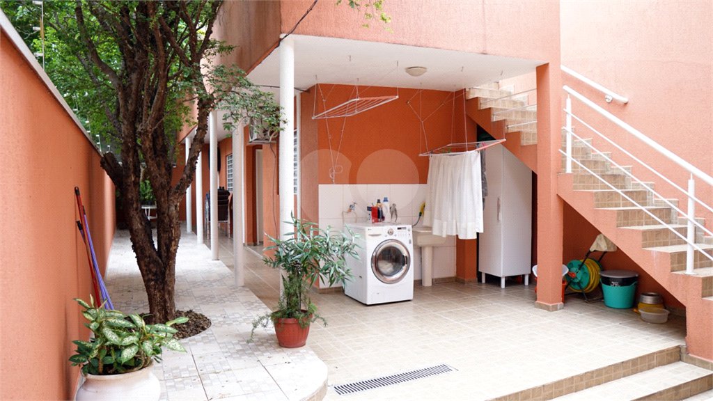 Sobrado à venda com 5 quartos, sendo 3 suítes,  em Santa Teresinha, São Paulo, SP