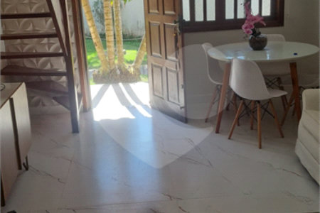 Casa em condomínio à venda com 2 quartos, sendo 1 suíte,  em Ogiva, Cabo Frio, RJ