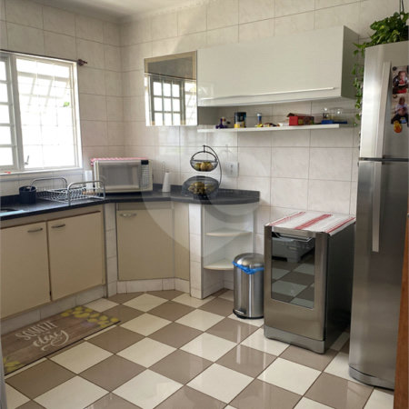 Casa à venda com 3 quartos, sendo 1 suíte, em Jardim das Palmeiras, Valinhos, SP