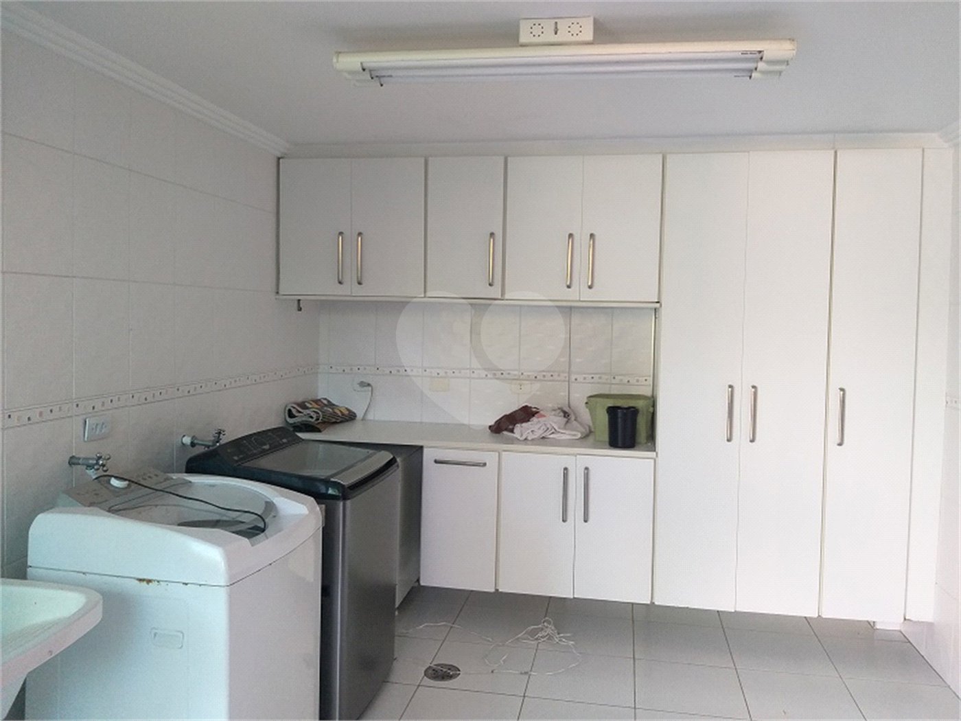 Casa à venda com 4 suítes em Jardim Floresta, São Paulo, SP