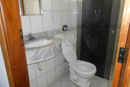 Casa à venda com 3 quartos, sendo 1 suíte, no Centro, Três Lagoas, MS