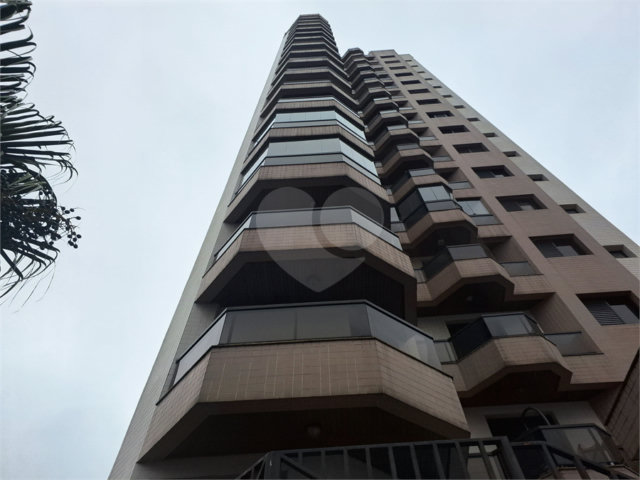 Apartamento à venda com 3 suítes em Santana, São Paulo, SP