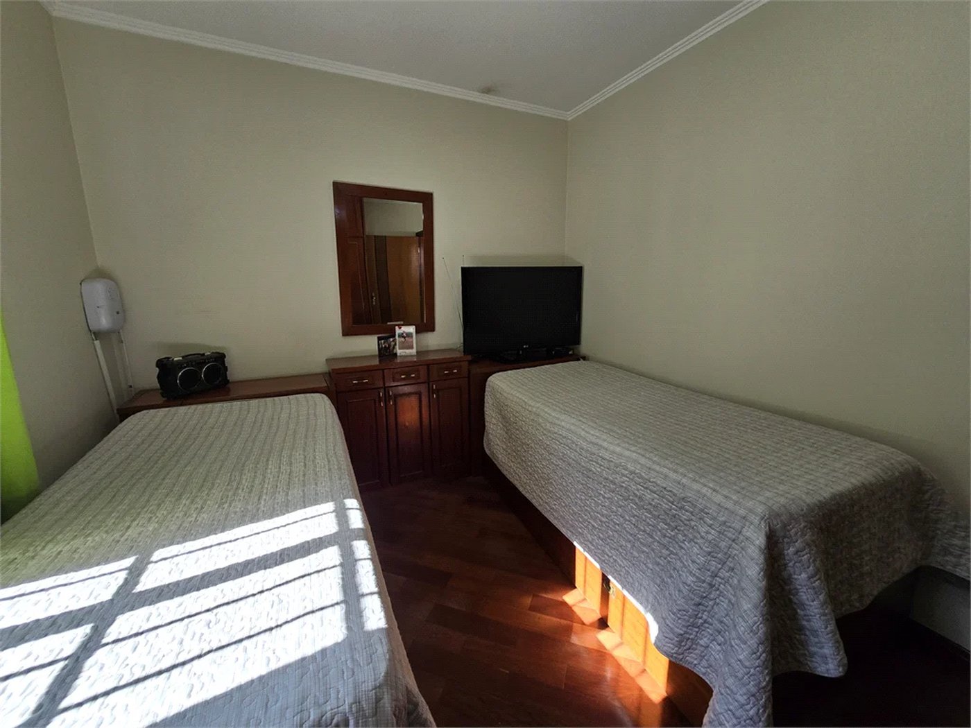 Sobrado à venda com 4 quartos, sendo 1 suíte,  em Vila Jaguara, São Paulo, SP