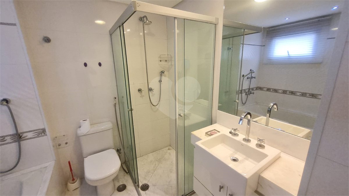 Apartamento à venda com 3 quartos, sendo 1 suíte,  em Indianópolis, São Paulo, SP