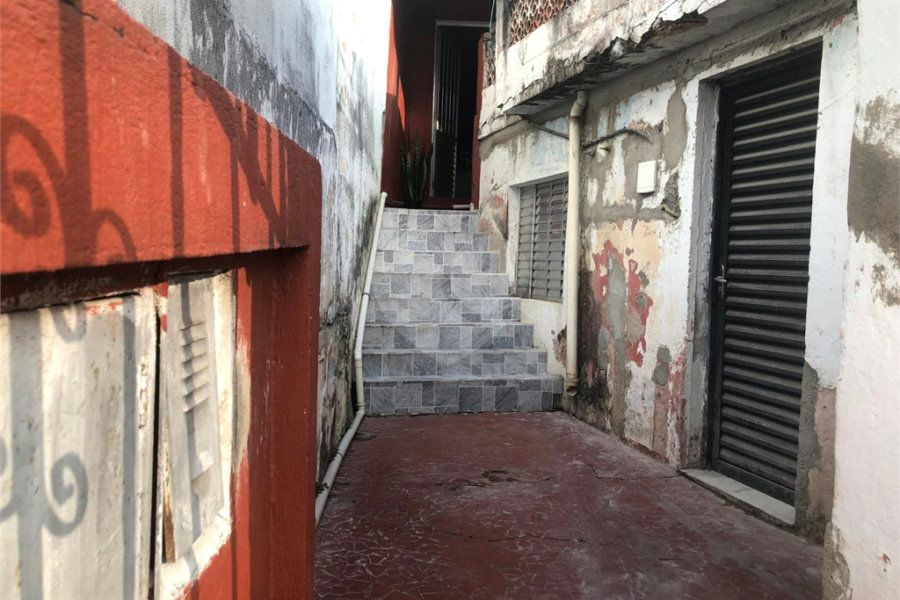 Casa Térrea à venda com 6 quartos, sendo 2 suítes, em Vila Mazzei, São Paulo, SP