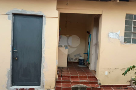 Casa à venda com 3 quartos em Chora Menino, São Paulo, SP