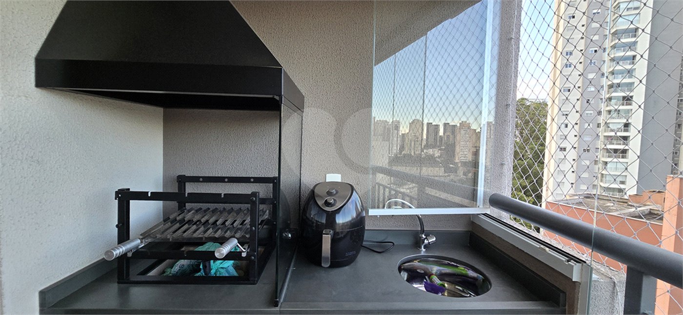 Apartamento à venda com 2 quartos, sendo 1 suíte, em Vila Andrade, São Paulo, SP
