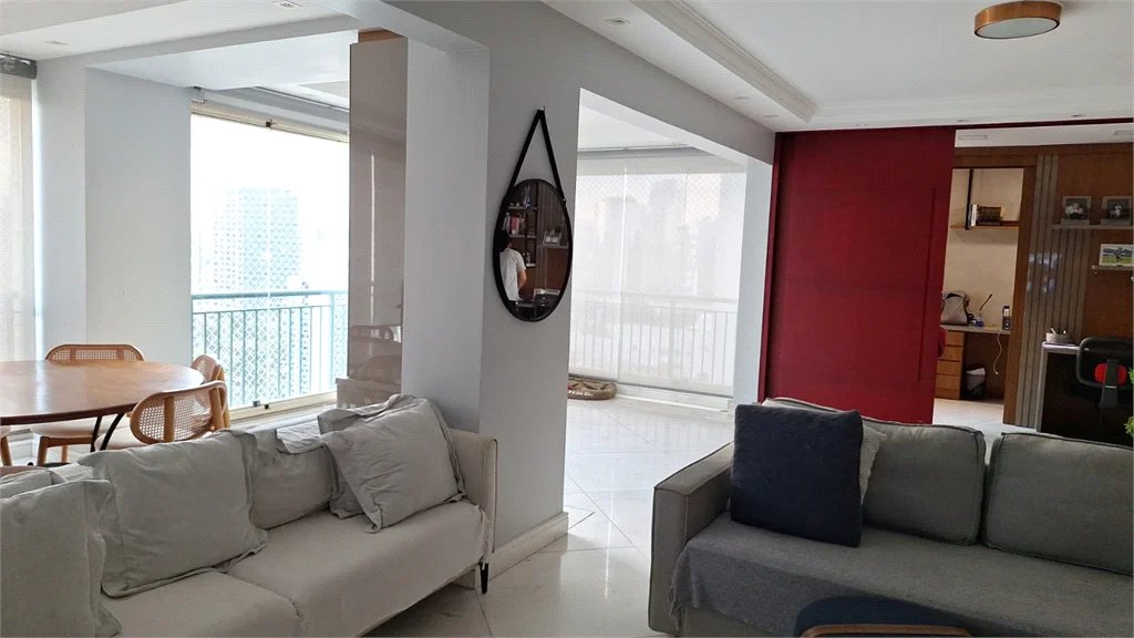 Apartamento para alugar com 3 suítes em Vila Gertrudes, São Paulo, SP