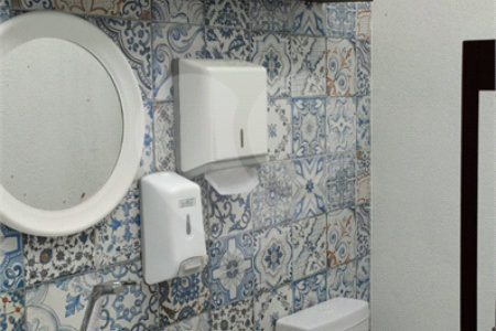 Casa à venda ou para alugar com 4 suítes no condomínio Sambaqui, São Sebastião - SP