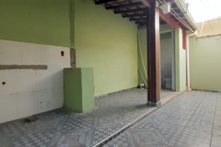 Casa à venda com 3 quartos em Taquaral, Campinas, SP