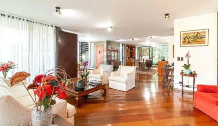 Casa à venda com 4 suítes em Jardim Vitória Régia, São Paulo, SP