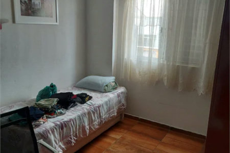 Casa à venda com 4 quartos, sendo 1 suíte, em Vila Pirajussara, São Paulo, SP