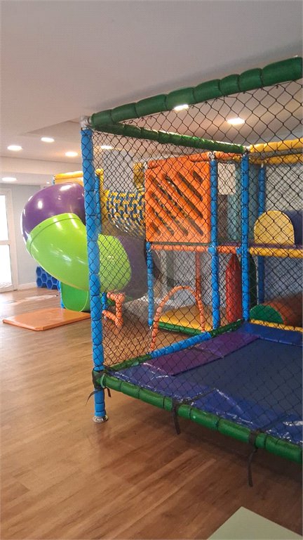 Apartamento à venda com 3 quartos, sendo 1 suíte, em Jardim Tupanci, Barueri, SP